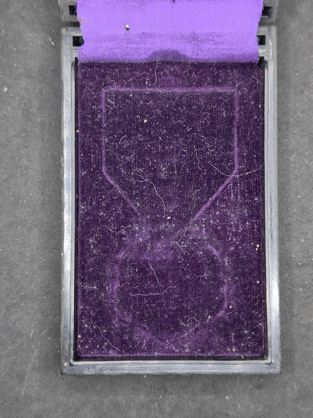 凯旋世界勋赏（第20期）（欢迎送拍）（对拍品有疑问请询问客服，不接受到手刀，出价默认拍品品相。请认真阅读拍卖规则！出价默认已认可！）（收到货请录制开箱视频，无视频概不处理问题。） 青叶空盒