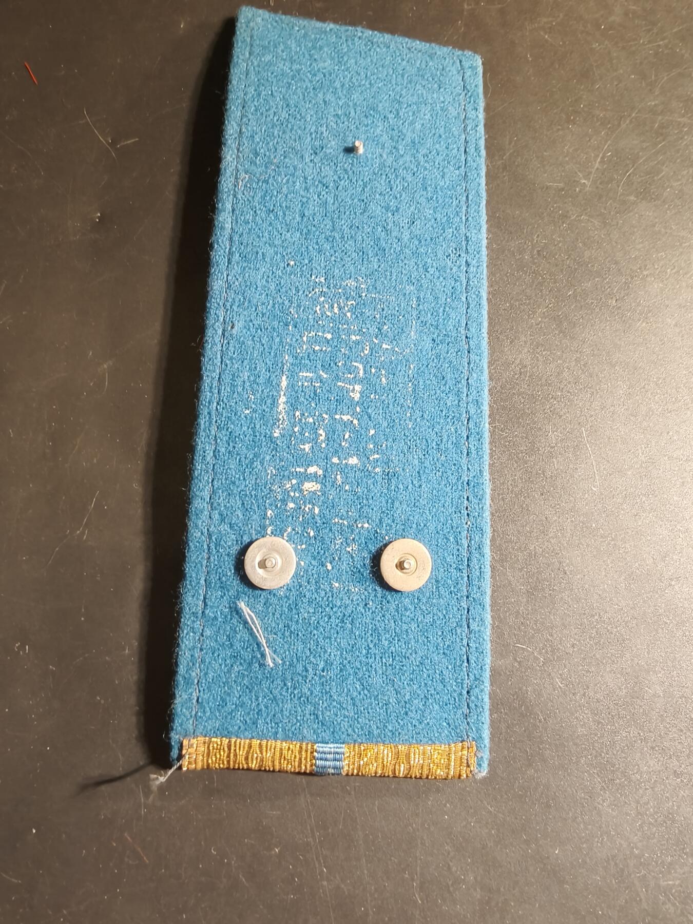 老王徽章第168期 苏联空降兵中尉肩章