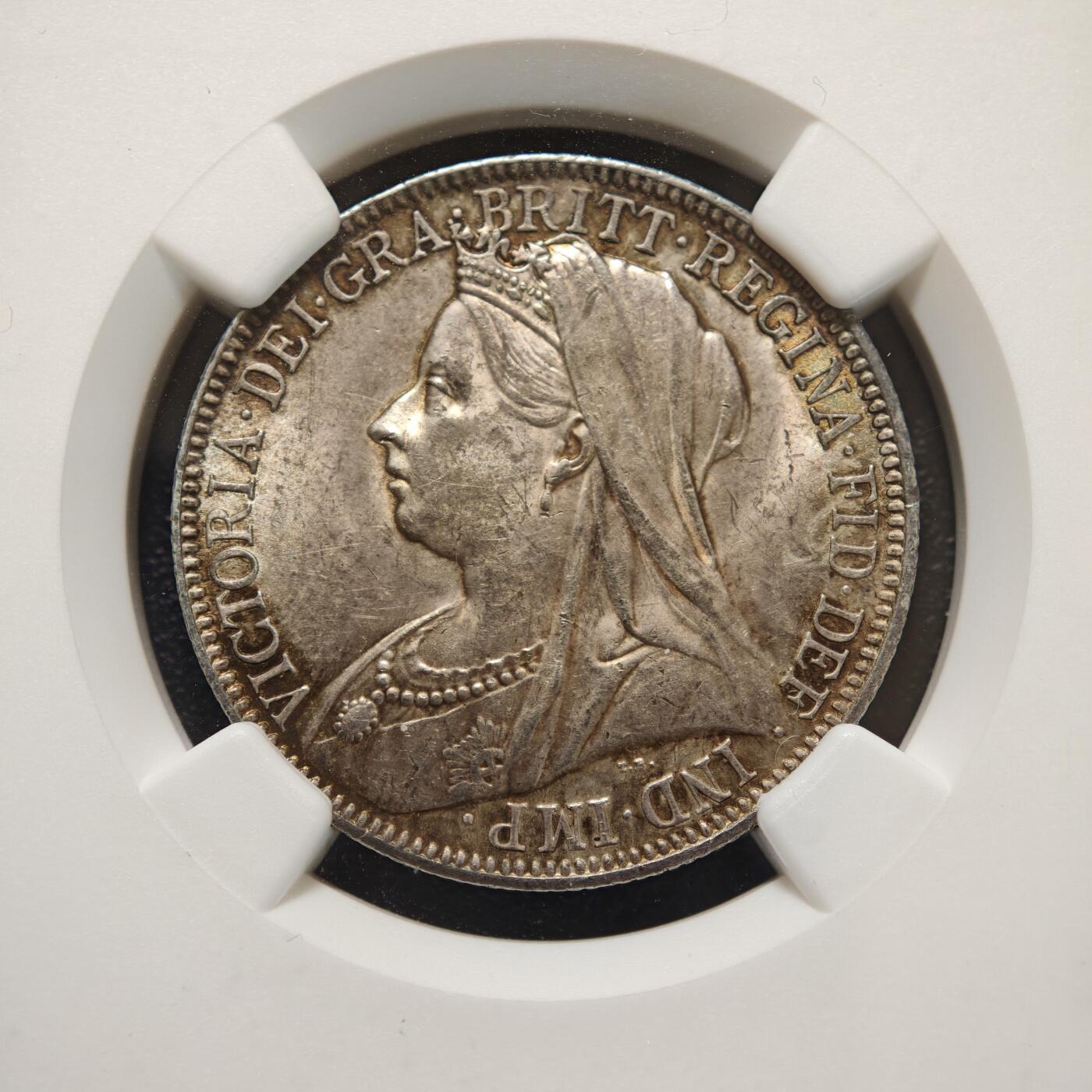 【德藏】世界币章拍卖第156期（拍品征集中~欢迎藏友联系） 1900年 英国维多利亚女王1弗洛林银币 NGC MS62 环彩淡包浆 原光十足 状态极佳