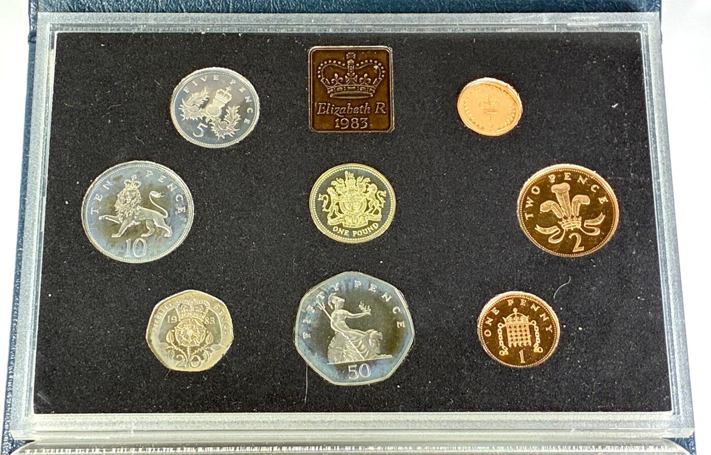 【雨安】【直播拍卖】【世界币章118期-裸币】2025-12-05 周五 19:30 保真 [现代套币] Great Britain 英国 套币 精制套币 1983年