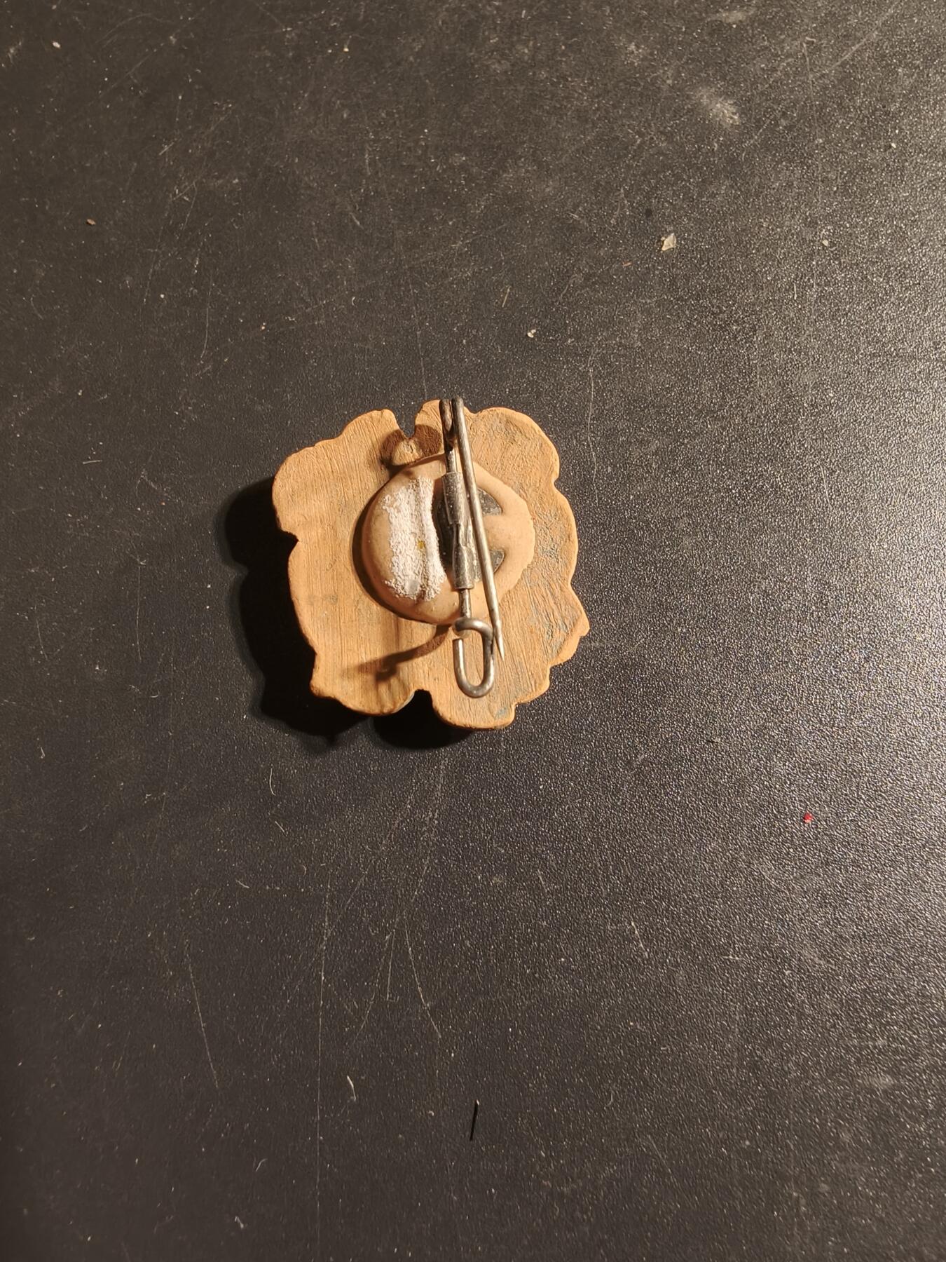 老王徽章第168期 德三冬季工厂WHW徽章