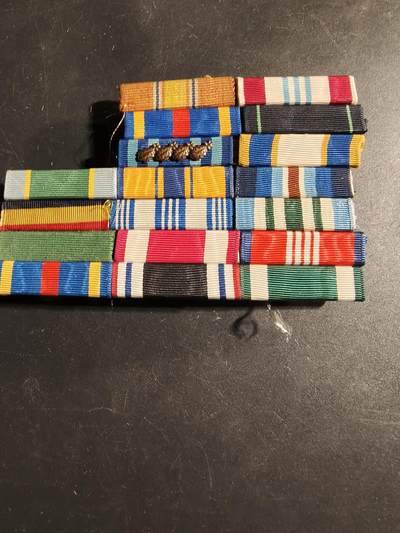 老王徽章第168期 - 美国海军航空兵18R勋略