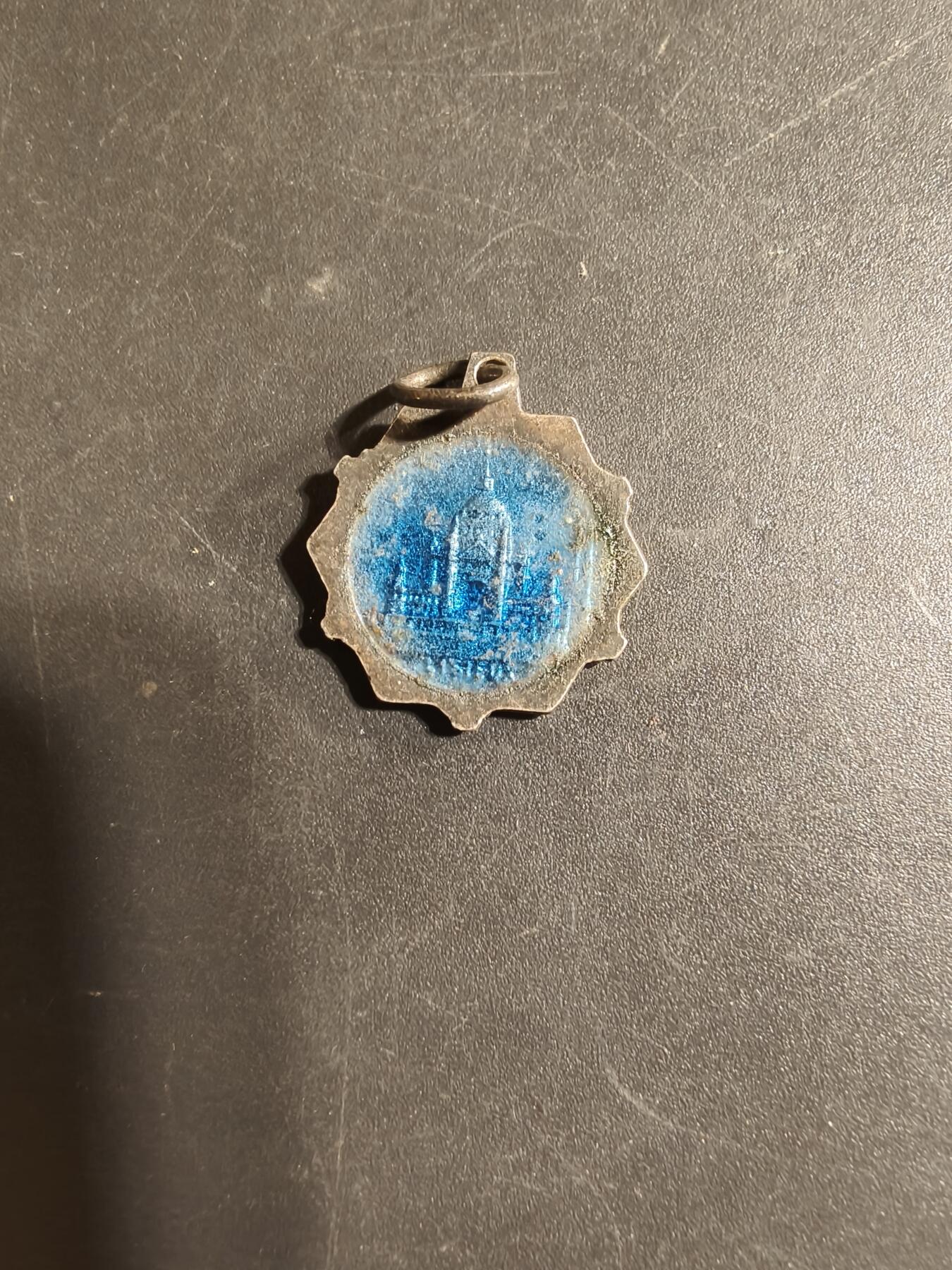 老王徽章第168期 法国天主教会纪念章