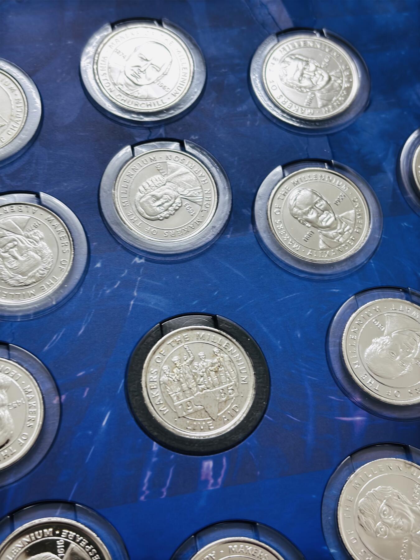 文馨钱币收藏第 283 场，【大雪鉴珍，寒英缀金】金银纪念币精品场，诚邀您的参与【长期接代拍品】