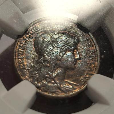 博洋堂世界钱币拍卖第150期（全场包邮） NGC MS63 法国1911年玛丽安娜1分铜币 巧克力包浆 小巧可爱。