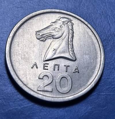 外国优质老铜币银币，周六九点倒数截拍，满百包邮，可寄存半年，喜欢朋友微信扫描二维码可直接参拍 - 希腊1976年马头20雷普塔