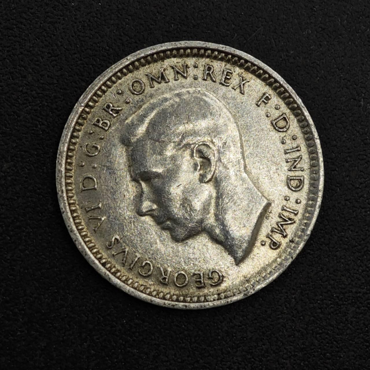 【淘币小摊】实时拍第八百一十八拍   散币小银币场   满百包邮可预留二周 每周一统一发货   澳大利亚1943年乔治六世3便士银币