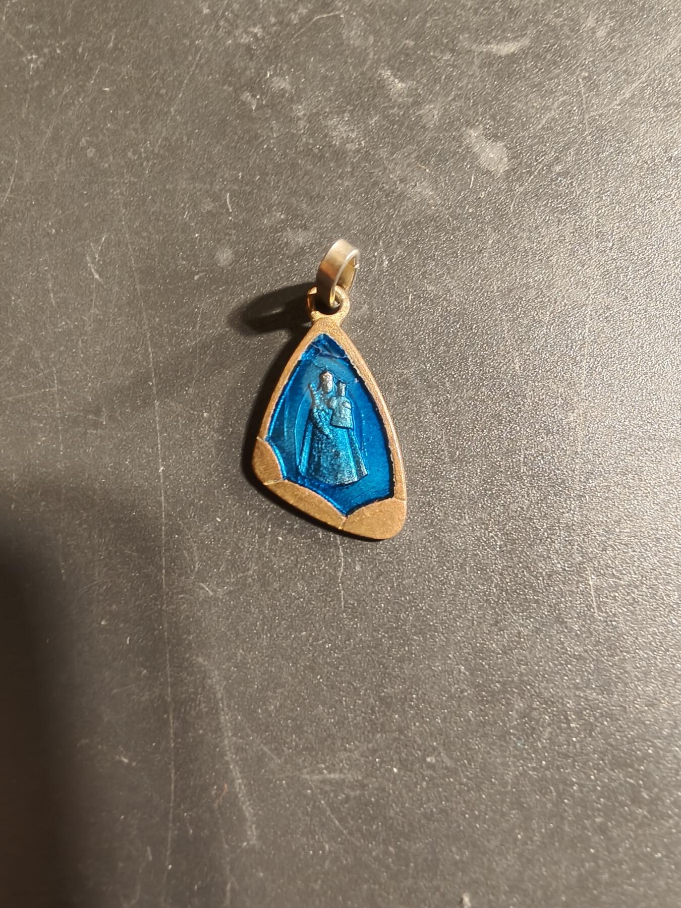 老王徽章第168期 法国天主教会纪念章