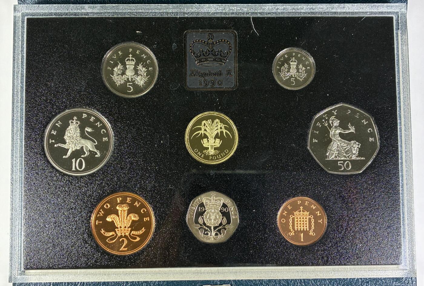 【雨安】【直播拍卖】【世界币章118期-裸币】2025-12-05 周五 19:30 保真 [现代套币] Great Britain 英国 套币 精制套币 1990年