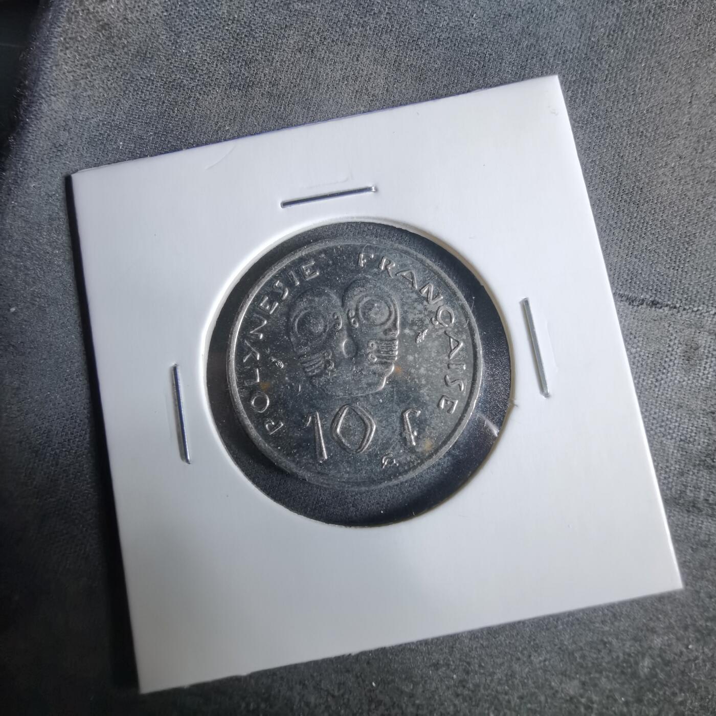 沼泽如烟--第921场 法属波利尼西亚1984年10法郎