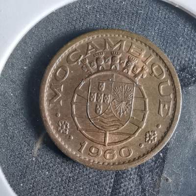 沼泽如烟--第921场 - 莫桑比克1960年十分