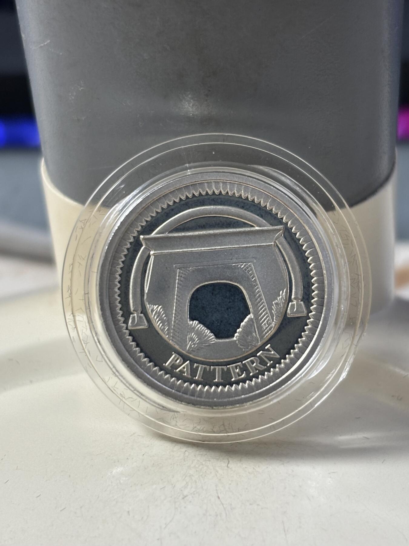 第184期拍卖 英国2003年桥梁系列1英镑精制纪念银币4枚全套，925银，9.5克*4，发行7500套，有氧化