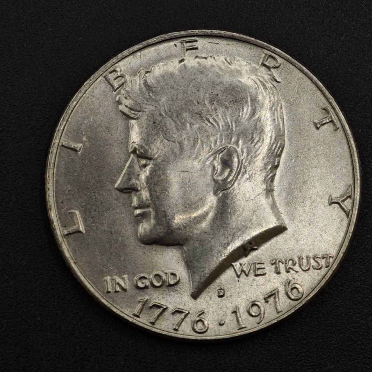 【淘币小摊】实时拍第八百一十八拍   散币小银币场   满百包邮可预留二周 每周一统一发货   美国1976年建国200周年50分纪念币