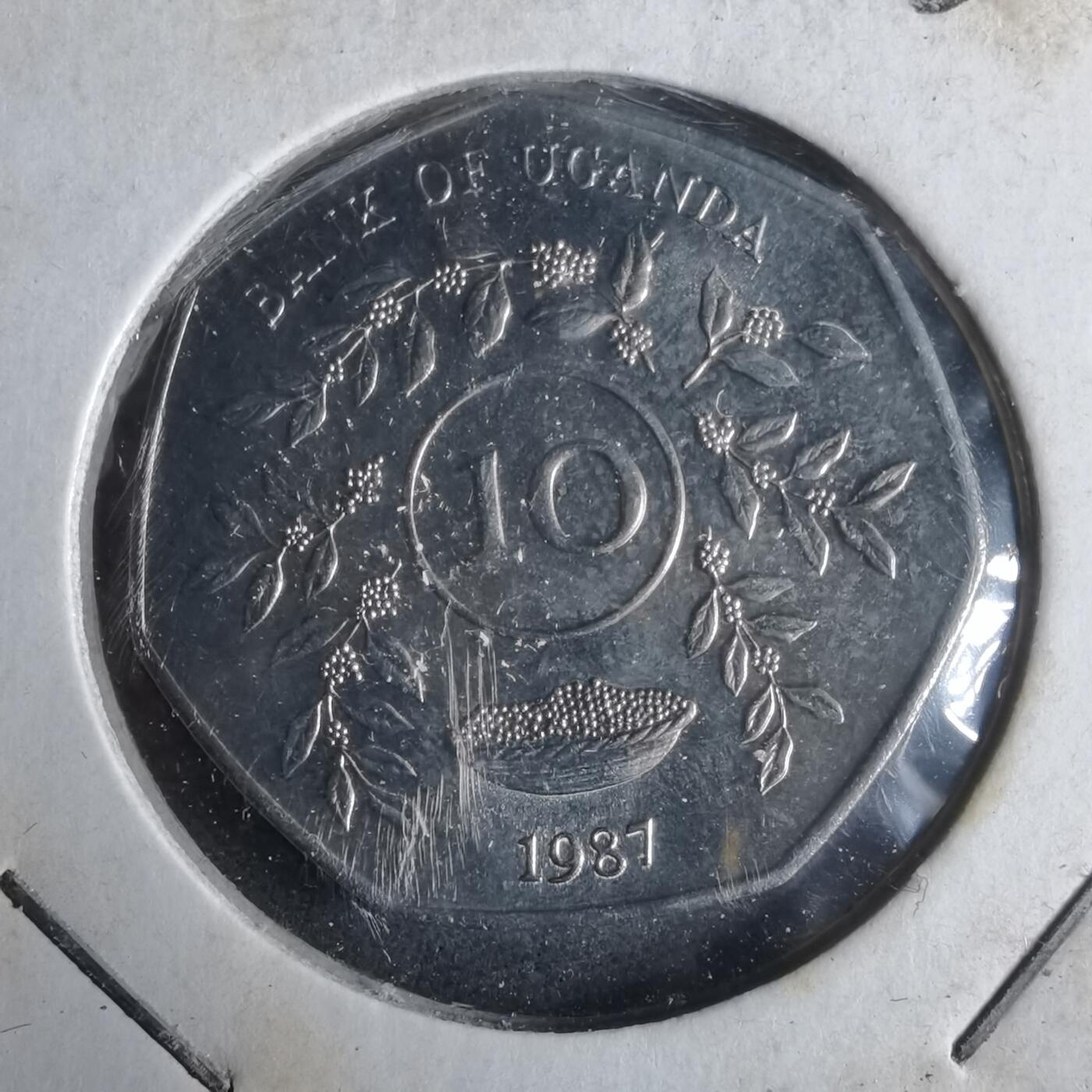 沼泽如烟--第921场 乌干达1987年10先令