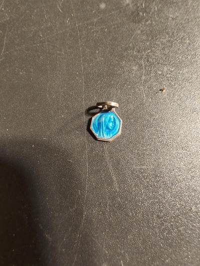 老王徽章第168期 - 法国天主教会纪念章