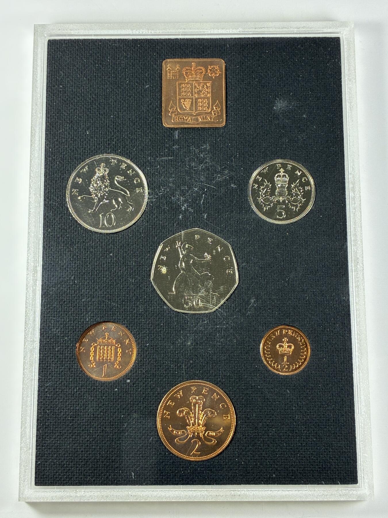 【雨安】【直播拍卖】【世界币章118期-裸币】2025-12-05 周五 19:30 保真 [现代套币] Great Britain 英国 套币 精制套币 1978年