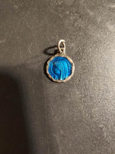 老王徽章第168期 - 法国天主教会纪念章