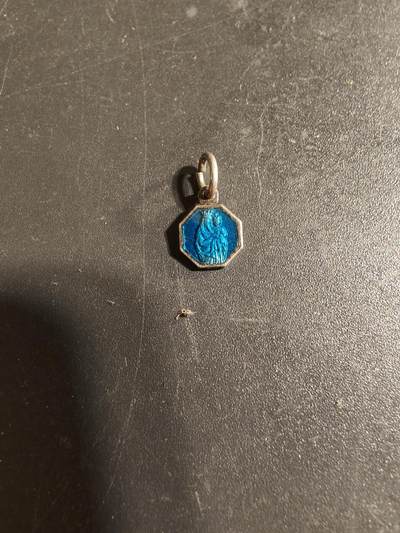 老王徽章第168期 - 法国天主教会纪念章