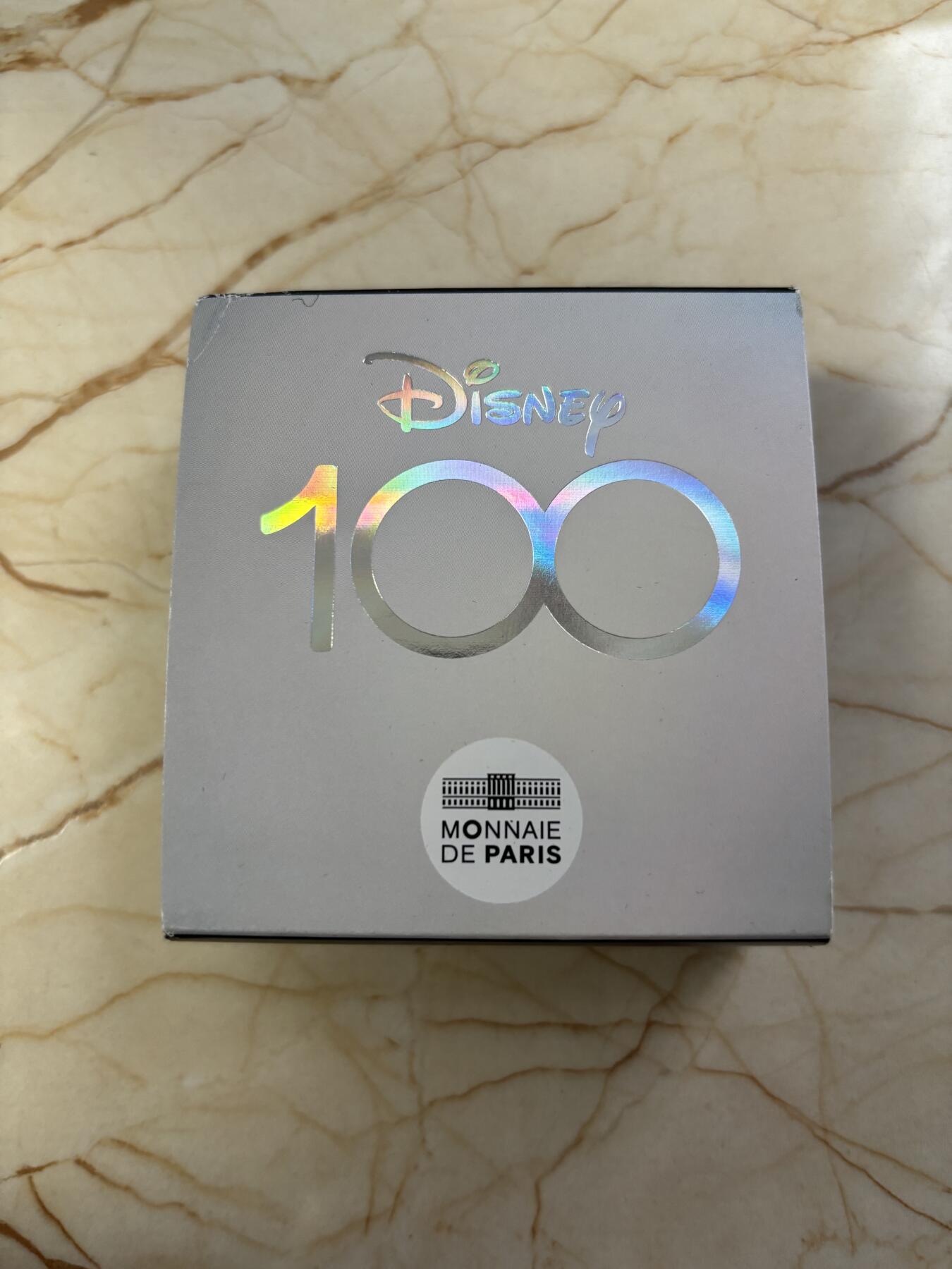 第184期拍卖 法国2023年迪士尼米老鼠和唐老鸭诞生100年彩银币，999银，22.2克，发行5000枚