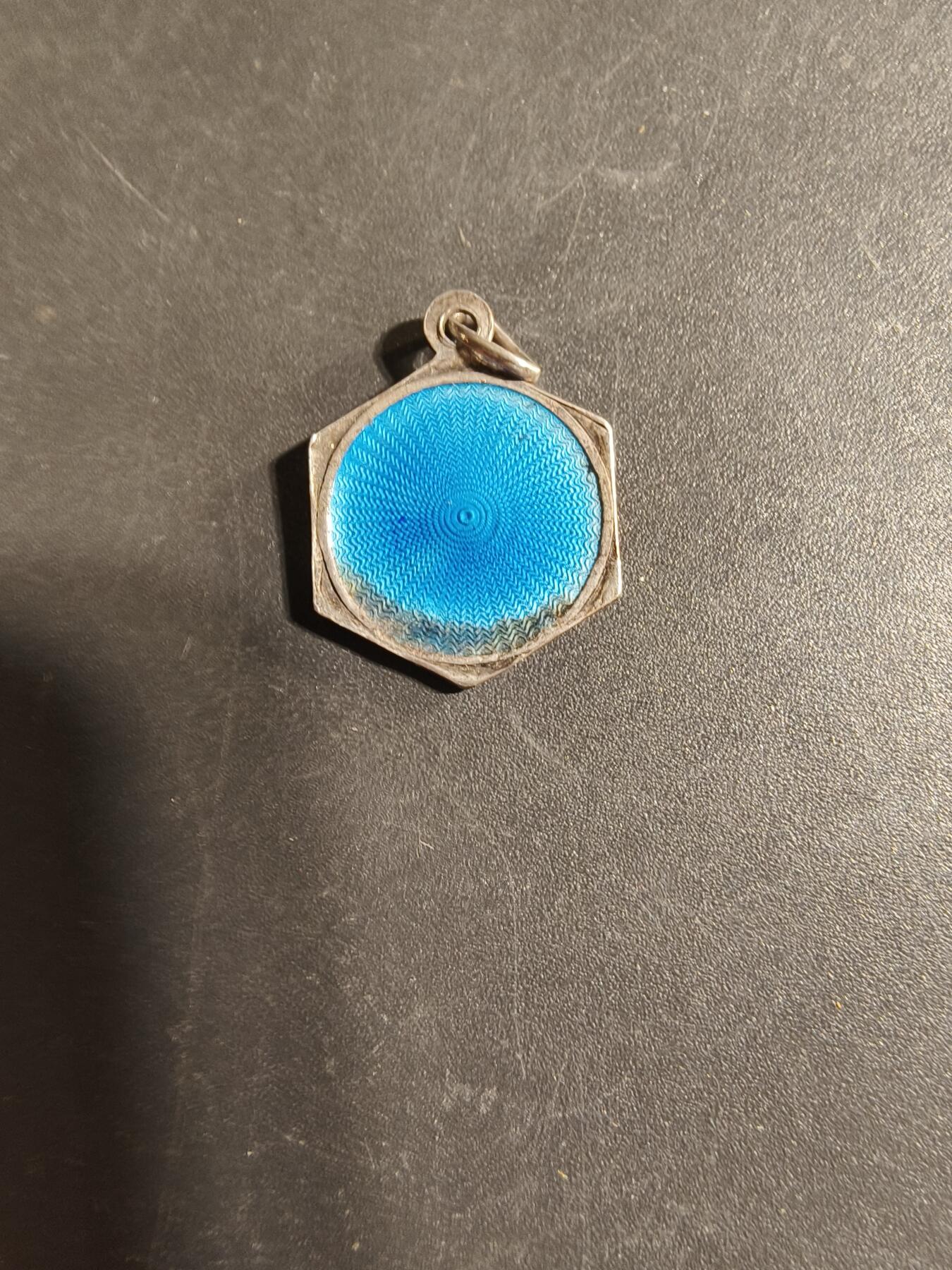 老王徽章第168期 法国天主教会纪念章