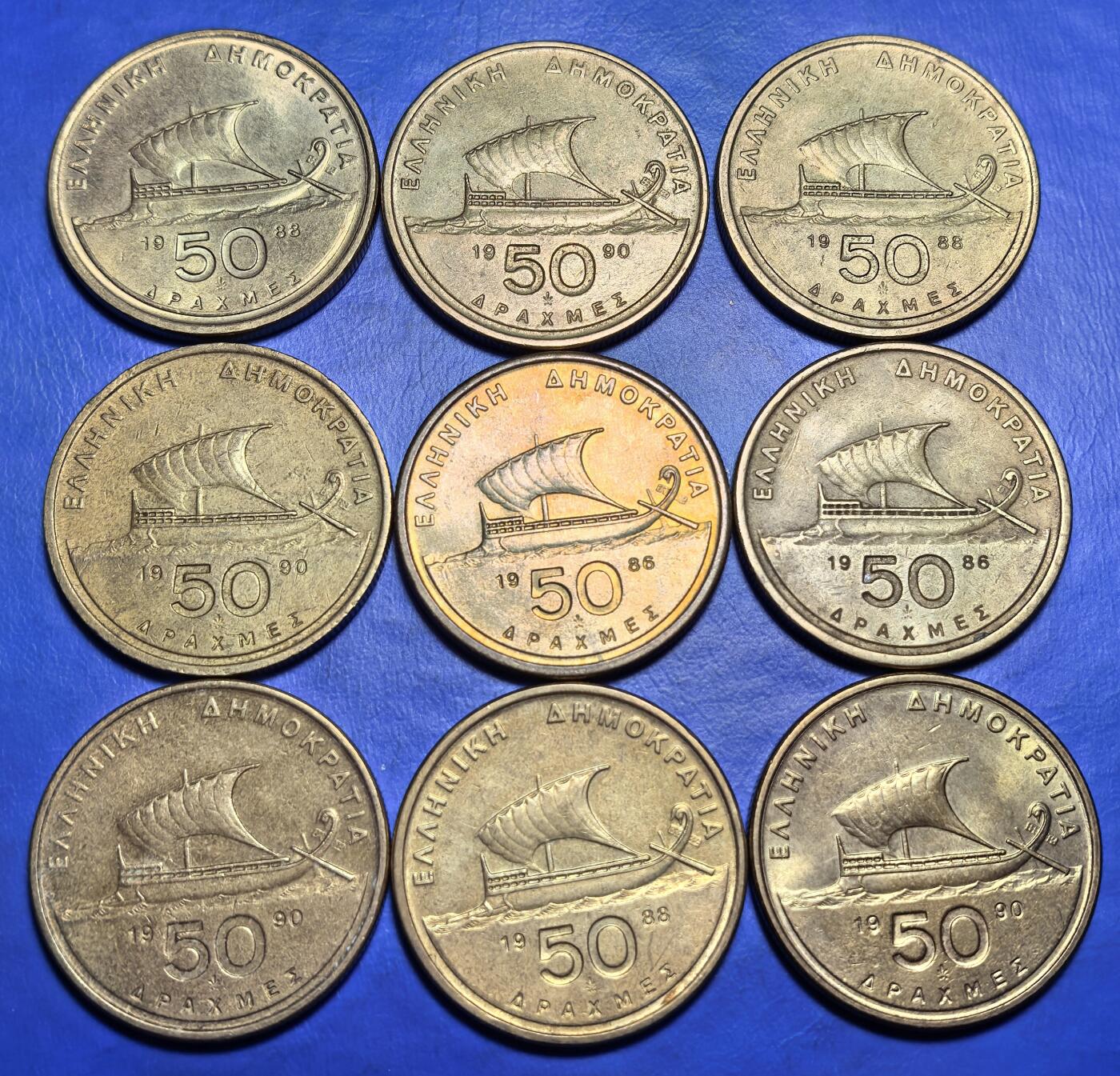 外国优质老铜币银币，周六九点倒数截拍，满百包邮，可寄存半年，喜欢朋友微信扫描二维码可直接参拍