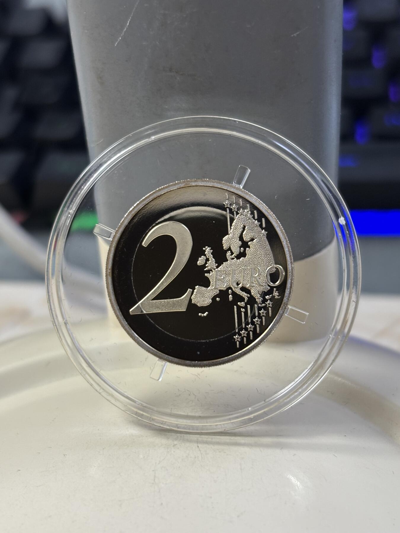 第184期拍卖 法国2020年医学研究精制双色纪念币，发行10000枚