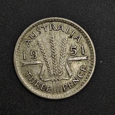 【淘币小摊】实时拍第八百一十八拍   散币小银币场   满百包邮可预留二周 每周一统一发货   - 澳大利亚1951年乔治六世3便士银币