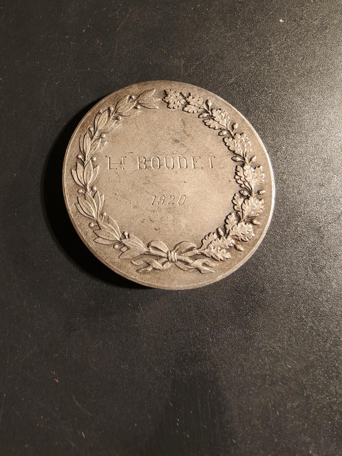 老王徽章第168期