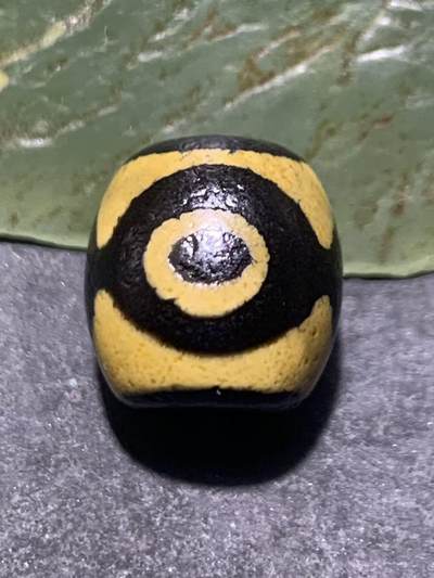 仅此一颗，精品藏传牙黄三眼玛瑙天珠一颗，， - 仅此一颗，精品藏传牙黄三眼玛瑙天珠一颗，，