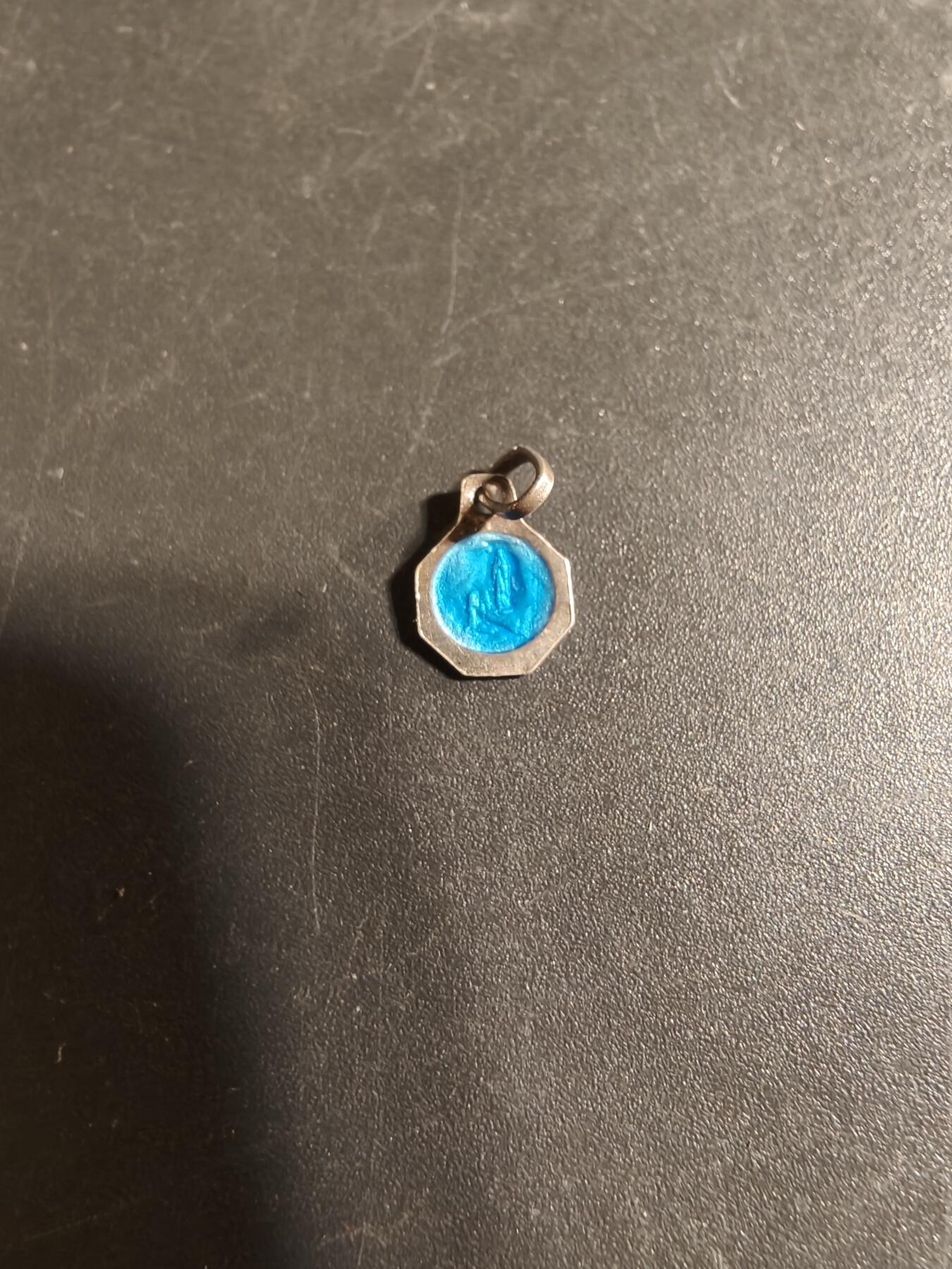 老王徽章第168期 法国天主教会纪念章