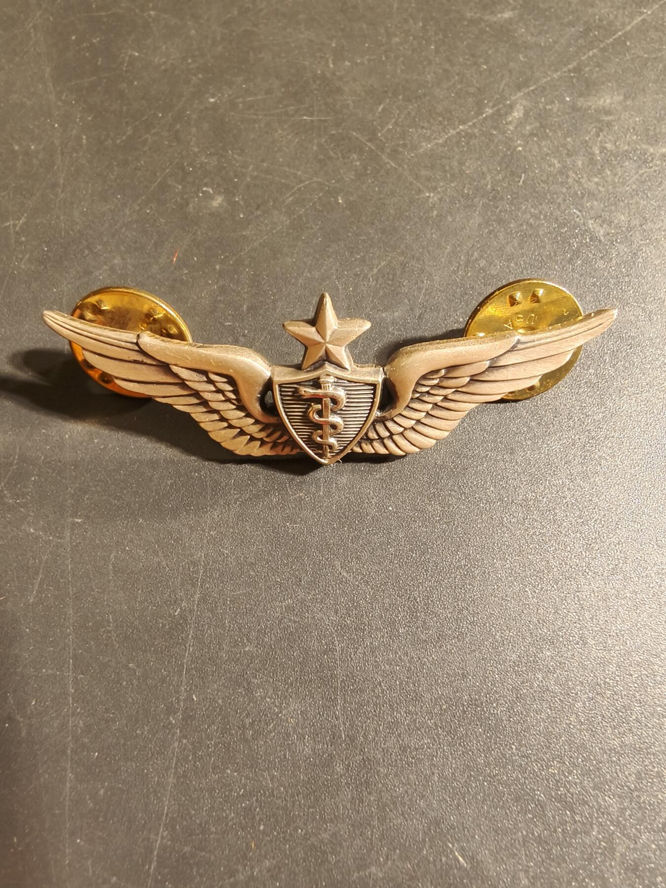 老王徽章第168期 美国空军军医中级技能章 925银 2英寸