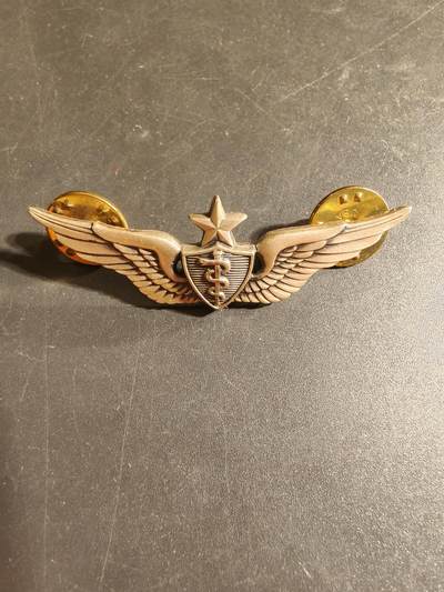 老王徽章第168期 - 美国空军军医中级技能章 925银 2英寸