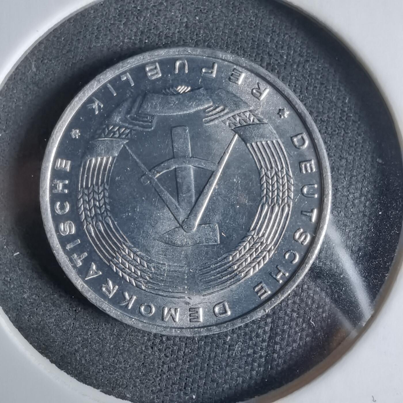 沼泽如烟--第921场 东德1968年5芬尼