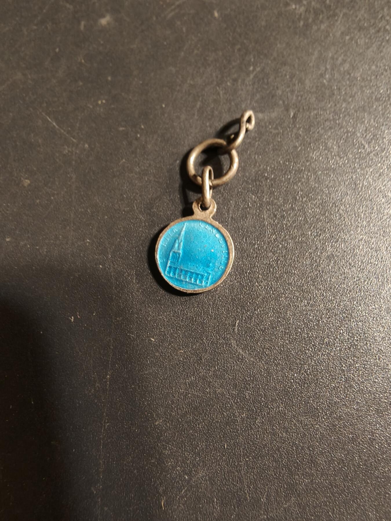 老王徽章第168期 法国天主教会纪念章