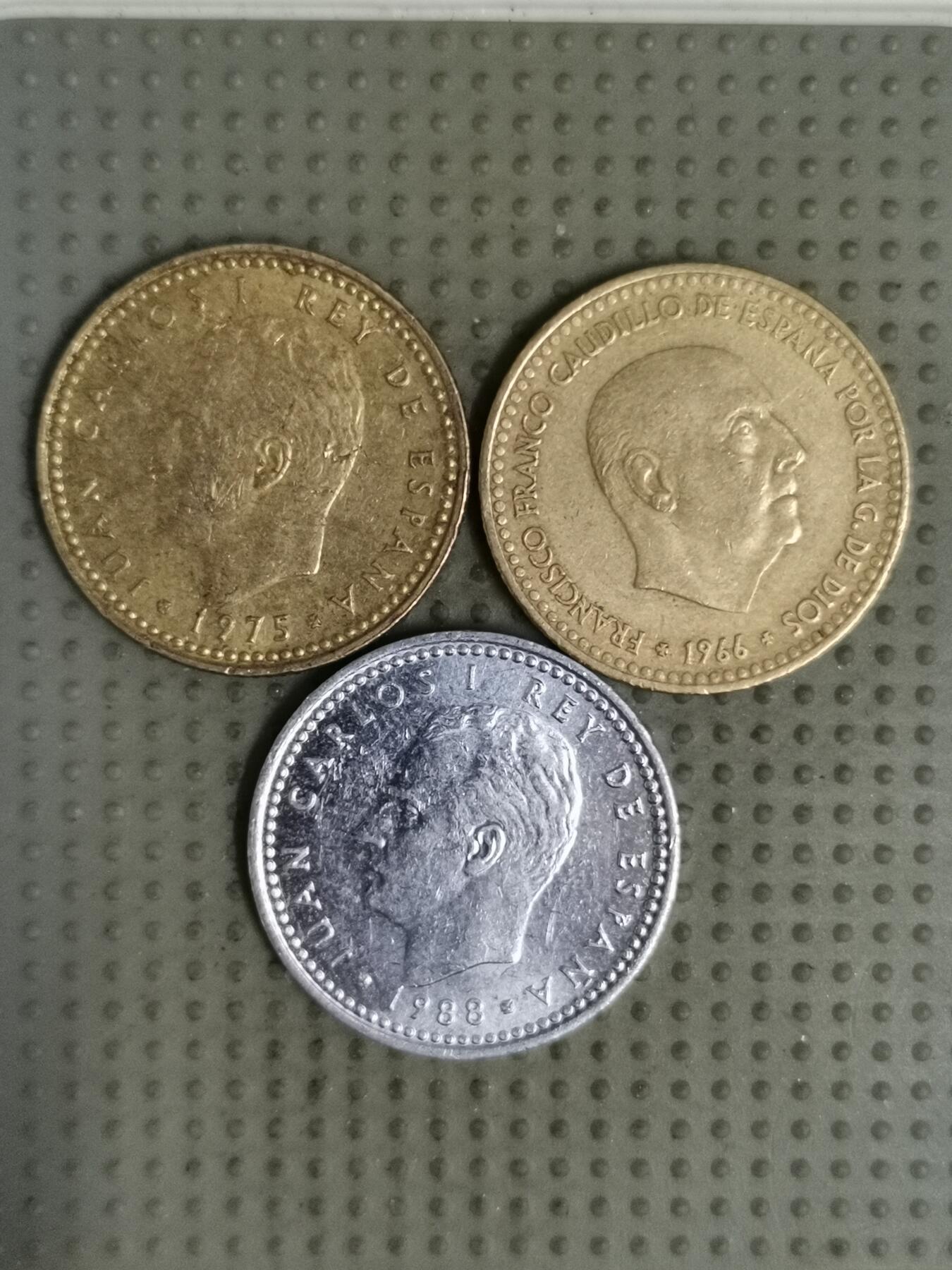 2025年第132场各国散币拍卖（总第132场） 西班牙1比塞塔3枚