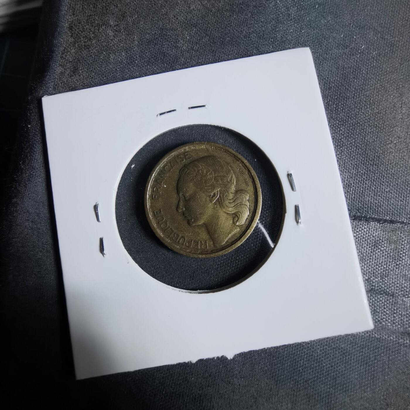 沼泽如烟--第921场 法国1950年十法郎