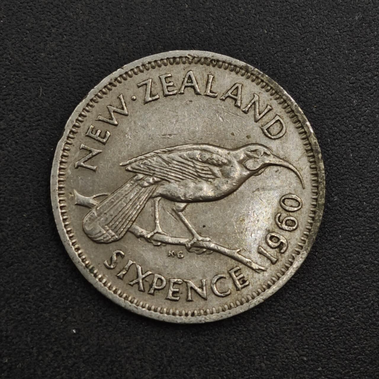 【淘币小摊】实时拍第八百一十八拍   散币小银币场   满百包邮可预留二周 每周一统一发货   新西兰1960年6便士镍币