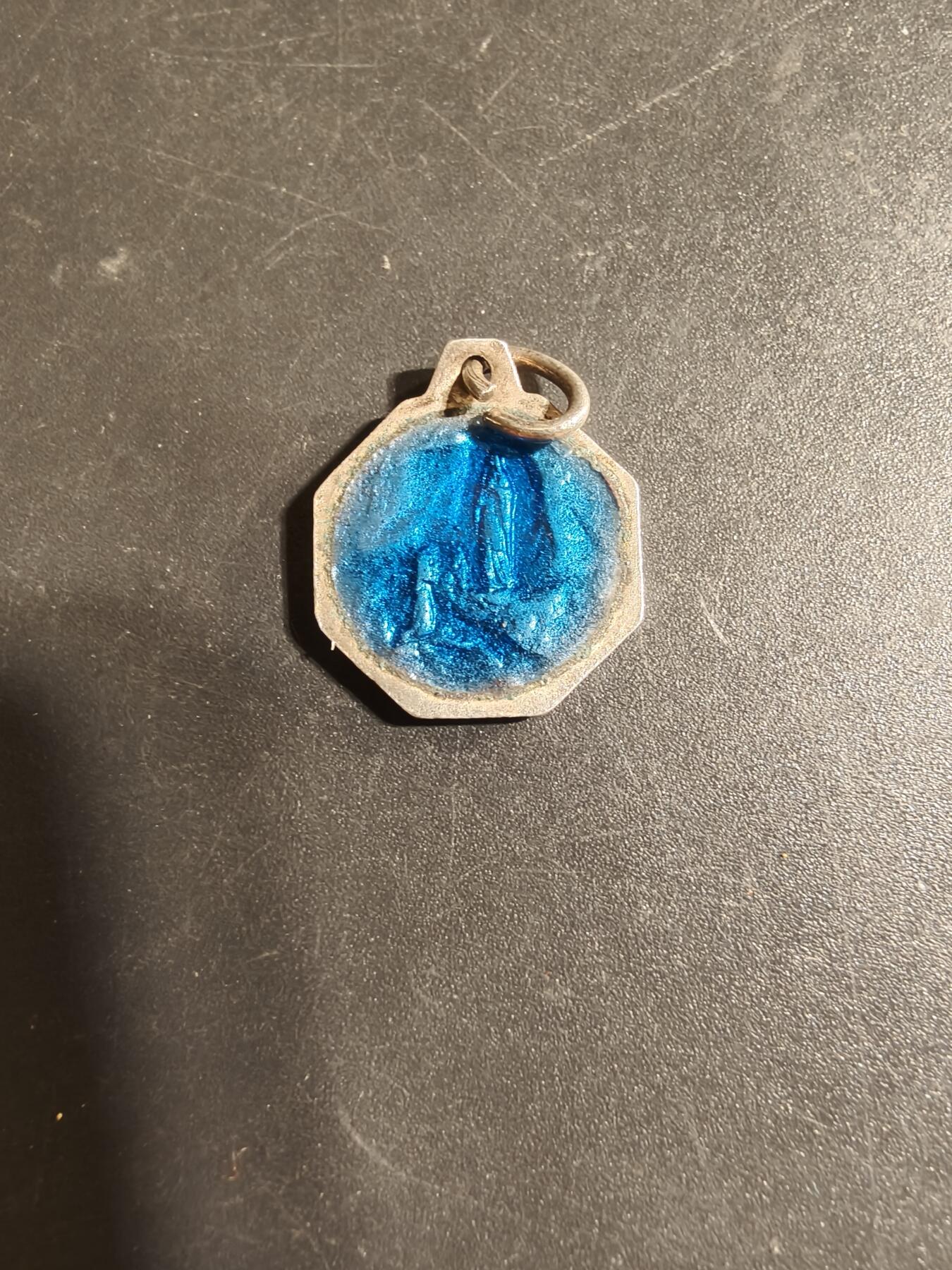 老王徽章第168期 法国天主教会纪念章