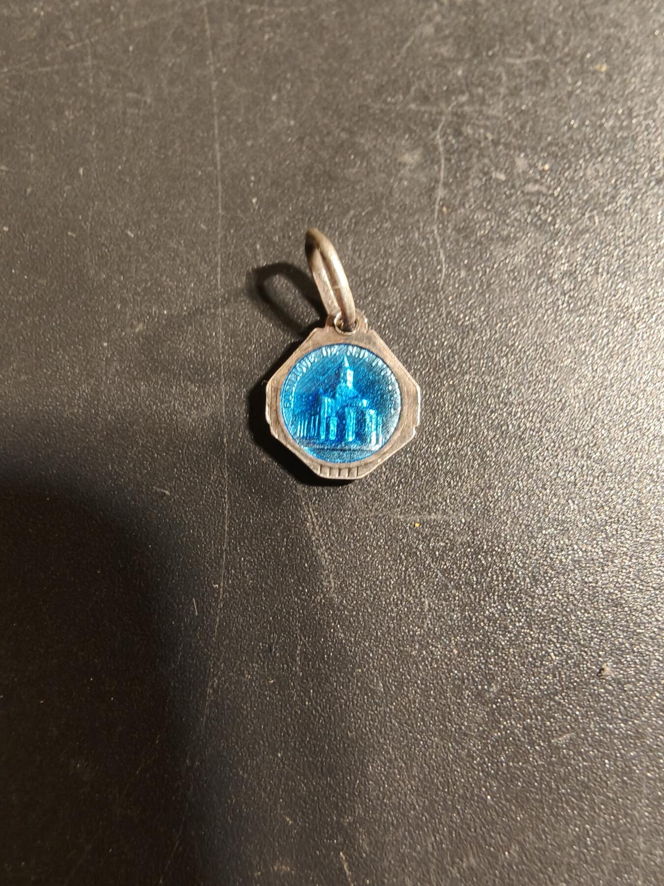 老王徽章第168期 法国天主教会纪念章