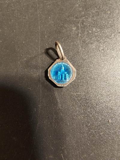 老王徽章第168期 - 法国天主教会纪念章