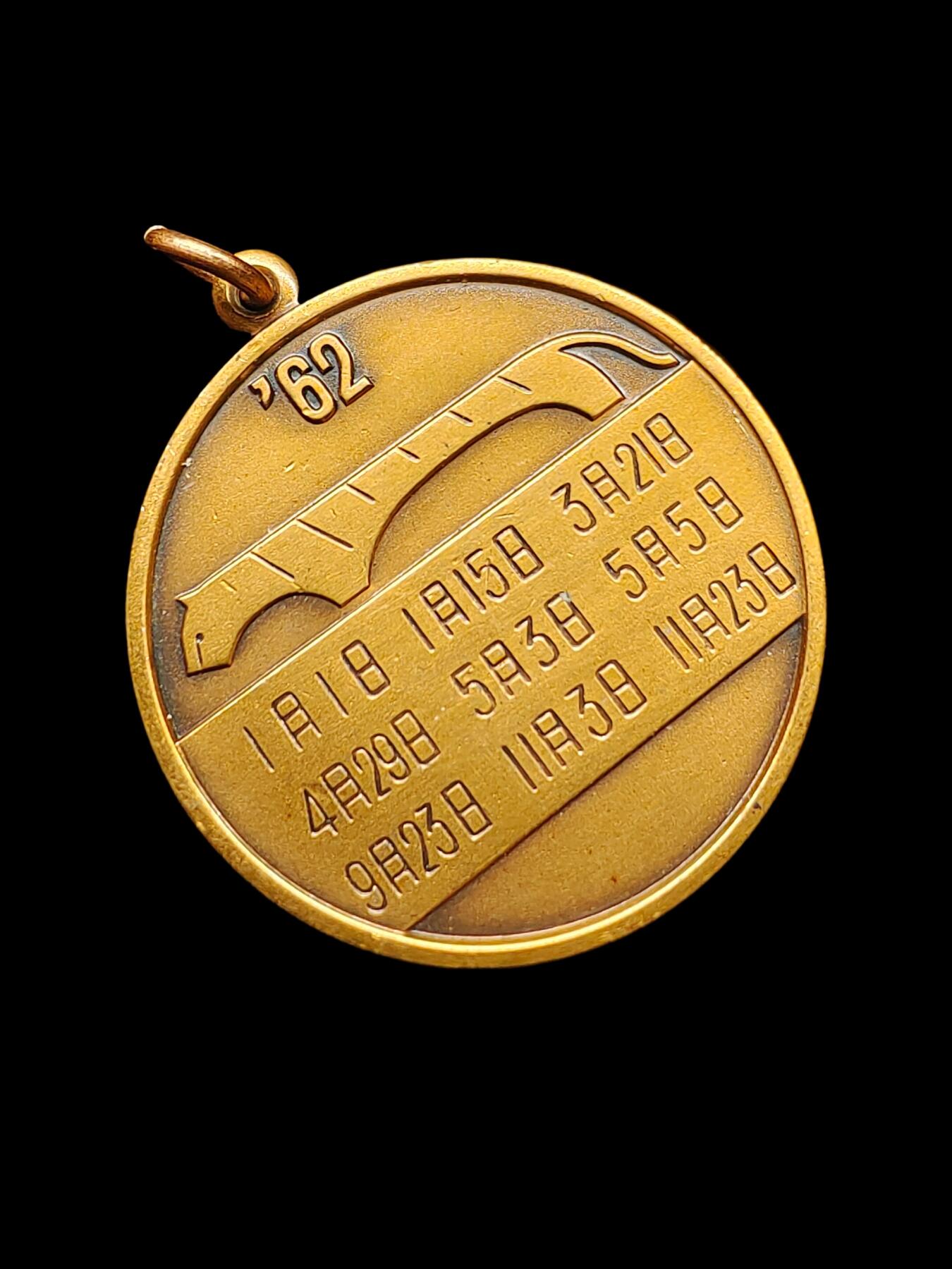 日本昭和62年寅虎年造币局制老月历铜章 徽章 属虎 生肖虎 