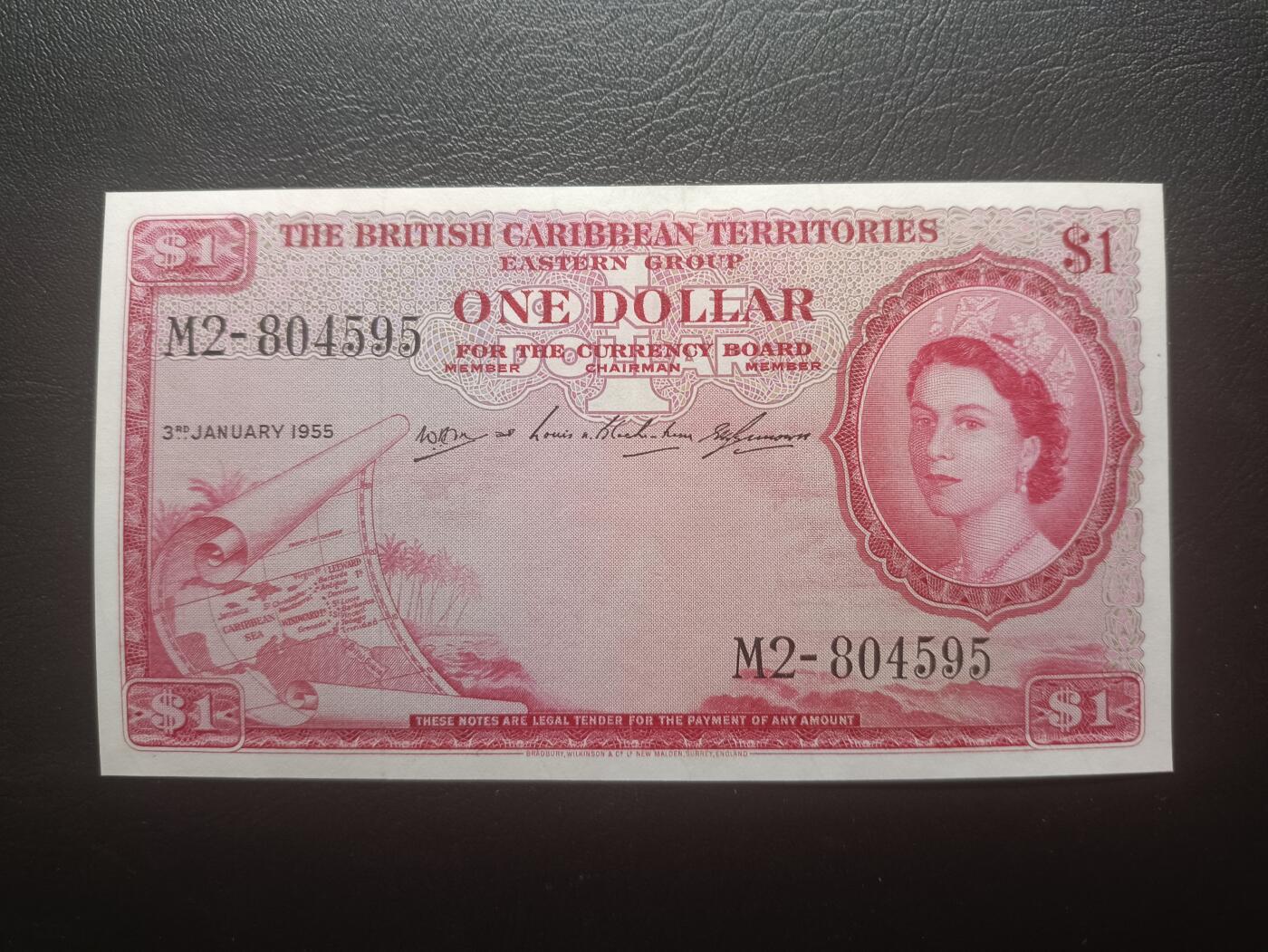 2025十二月第一期，总206期 英属加勒比领地（现东加勒比共同体）1955年1元AUNC，大皇冠女王和各构成殖民地徽章