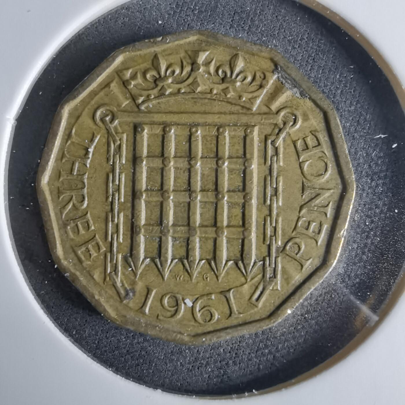 沼泽如烟--第921场 英国1961年3便士