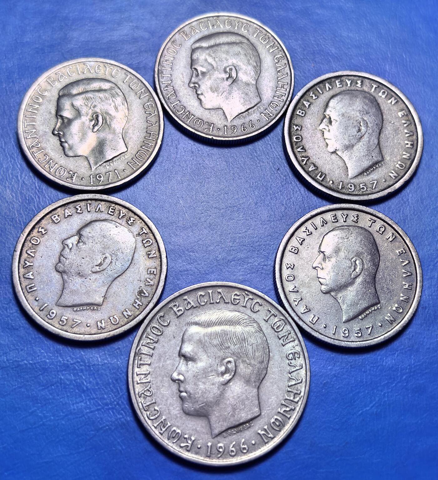 外国优质老铜币银币，周六九点倒数截拍，满百包邮，可寄存半年，喜欢朋友微信扫描二维码可直接参拍