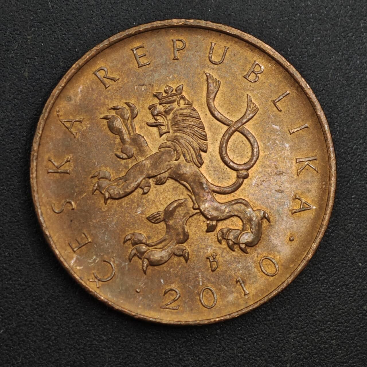 【淘币小摊】实时拍第八百一十八拍   散币小银币场   满百包邮可预留二周 每周一统一发货   捷克2010年10克朗铜币