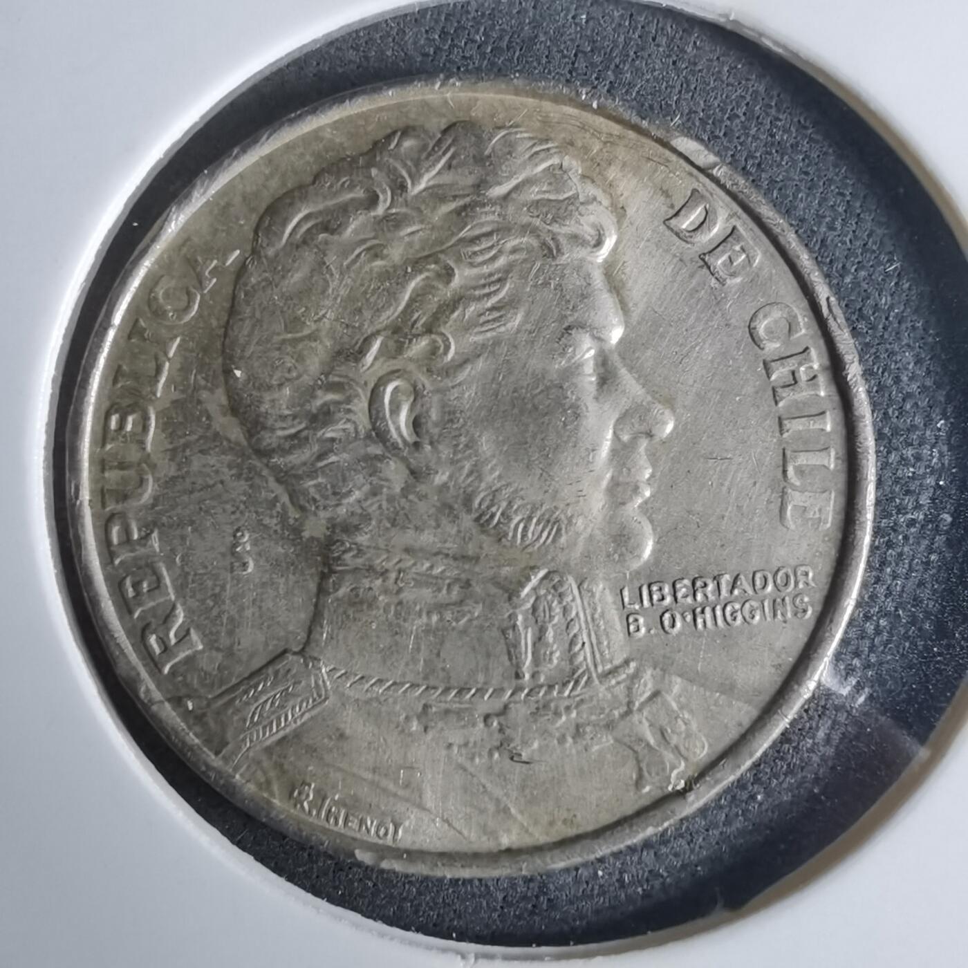 沼泽如烟--第921场 智利1977年1比索