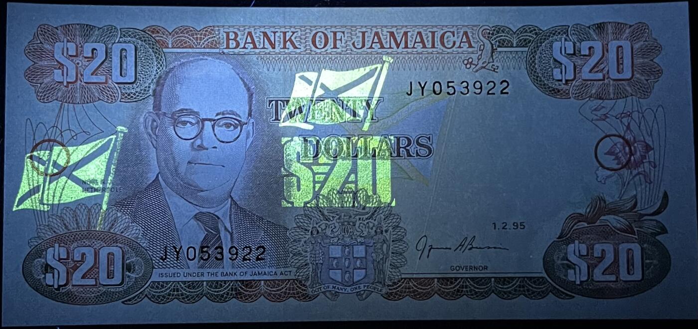 小福收藏拍卖第197期 裸钞场 本期有多张豹子号靓号 百慕大03年50元纪念钞百位号 马来亚和英属婆罗洲开国第一张纸币大冠女王 马来亚 41年1元英王乔六 法属太平洋10000法郎 捷克1000克朗纪念钞千位号  卢森堡 1000法郎  萨尔瓦多样钞 匈牙利 法罗群岛 危地马拉等多国精美纸币 牙买加 1995年 20元 无47 双尾 unc