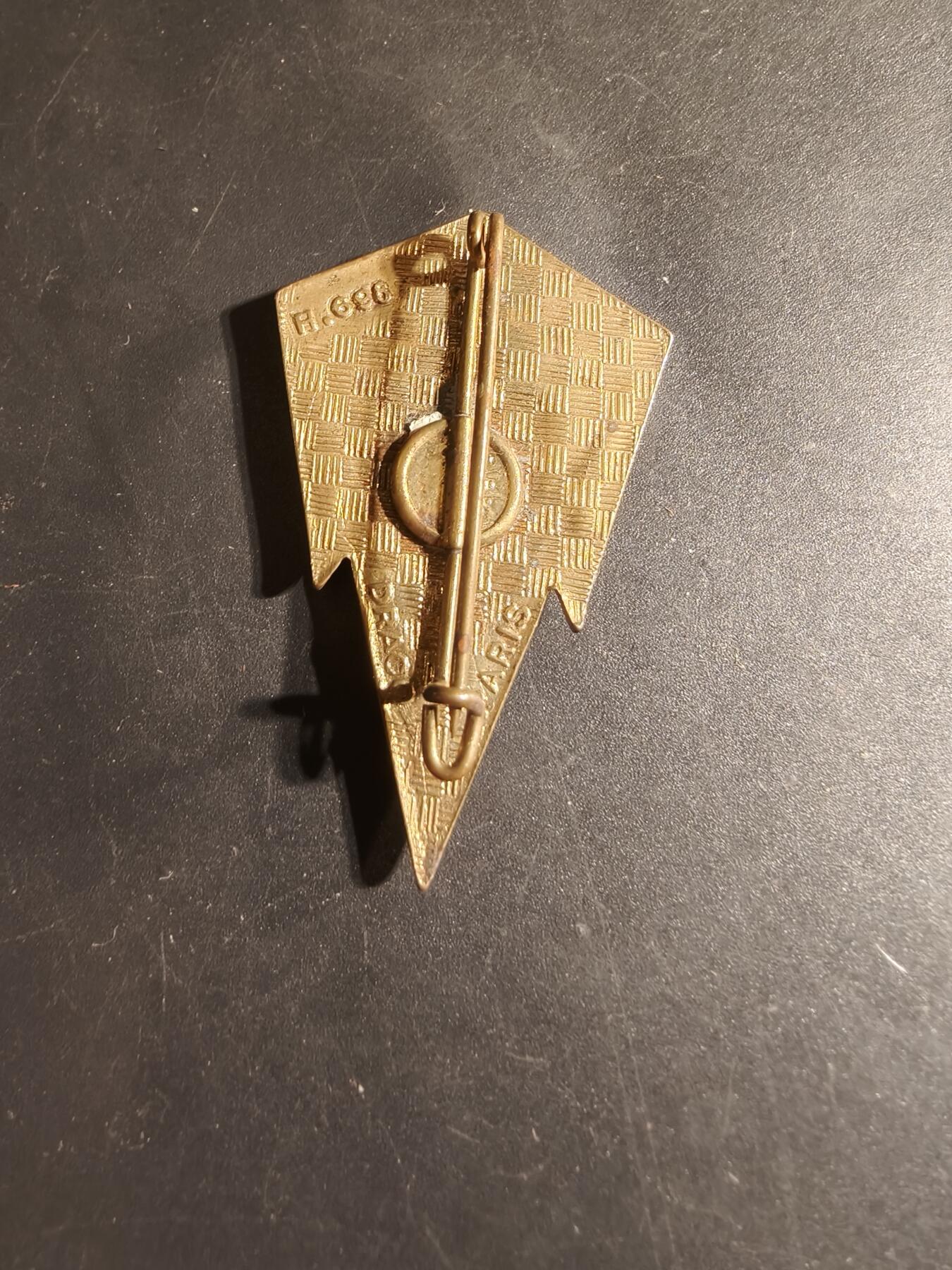 老王徽章第168期 法国第8通信团证章