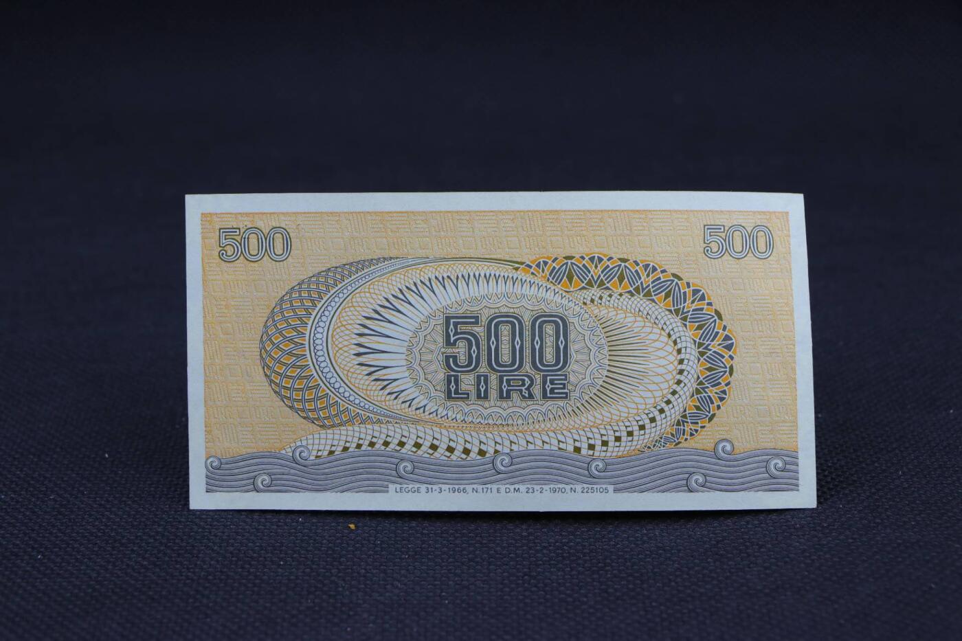 【淘币小摊】限时拍第八百二十一拍  纸币场  满百包邮可预留两周  周一统一发货   意大利1970年500里拉纸币