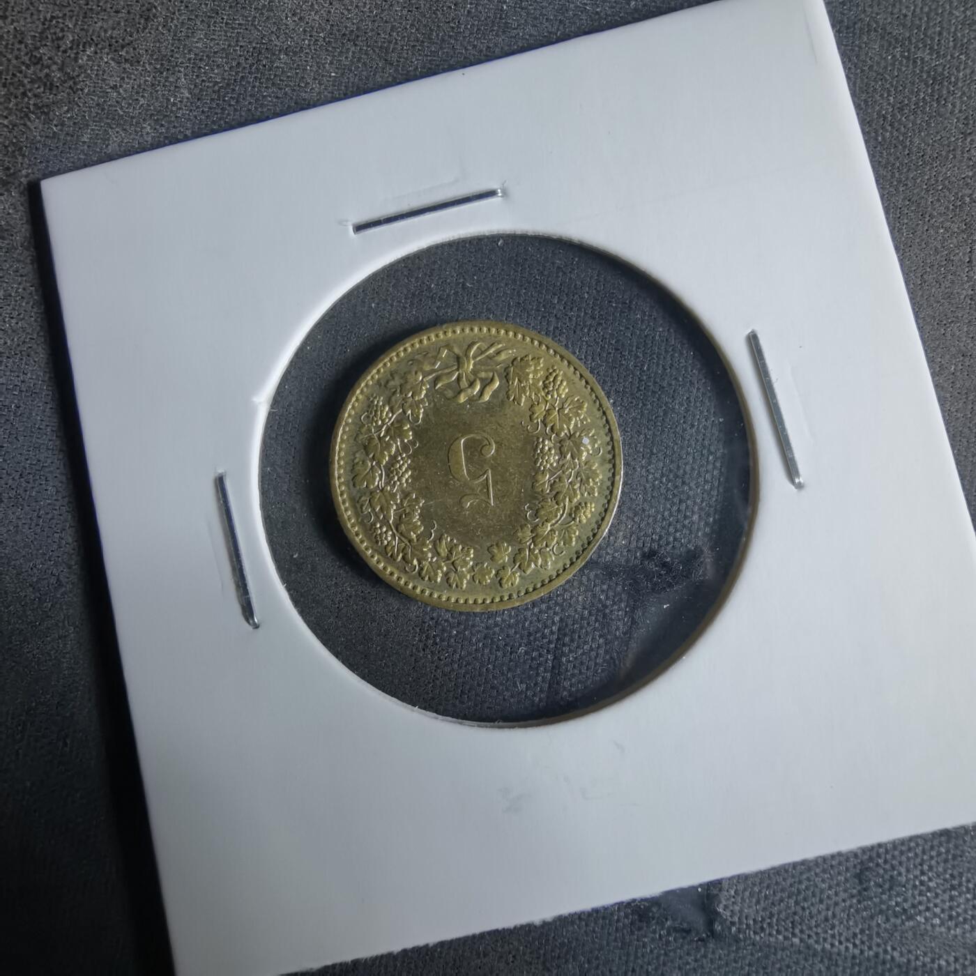 沼泽如烟--第921场 瑞士1984年五分